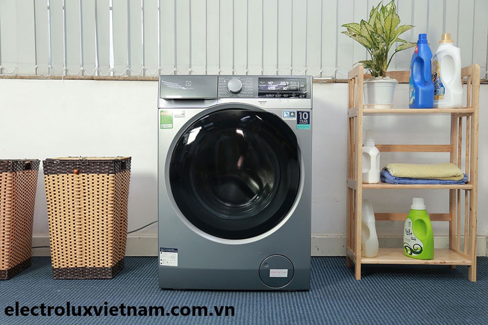 máy giặt sấy Electrolux