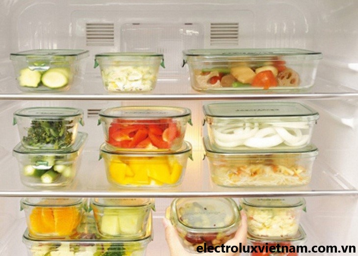 Sắp xếp đồ ăn hợp lý trong tủ lạnh